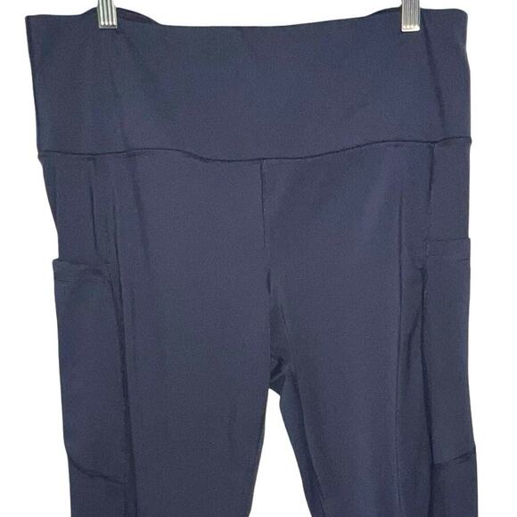 90° by reflex Women's size XXL Navy performance compression leggings w/pockets - Picture 3 of 9